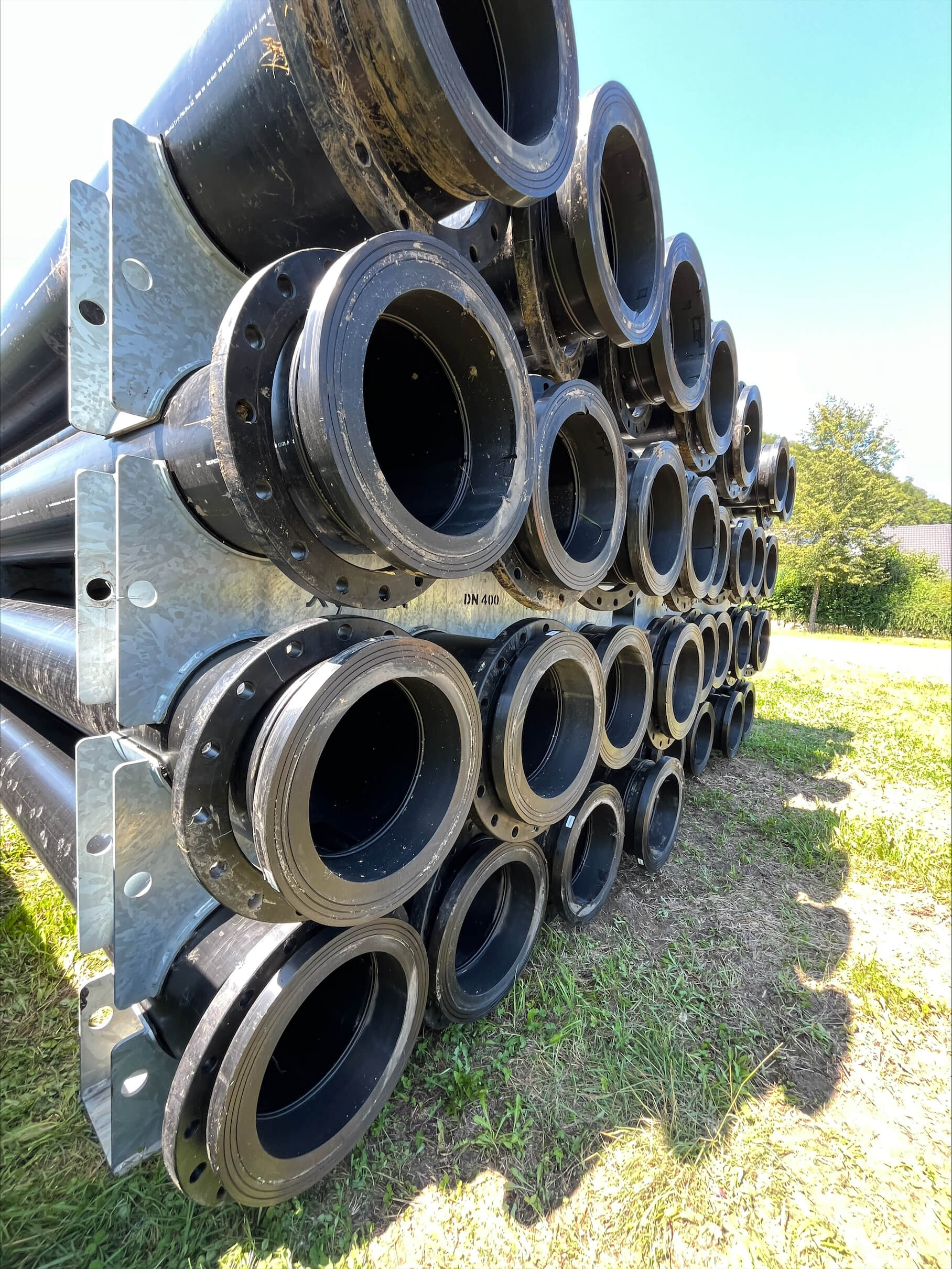 Transport und Inbetriebnahme der Xylem Mietanlage in Bad Ditzenbach.