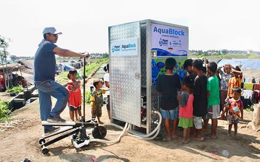 aquablock-lombok-earthquake-camp.jpg